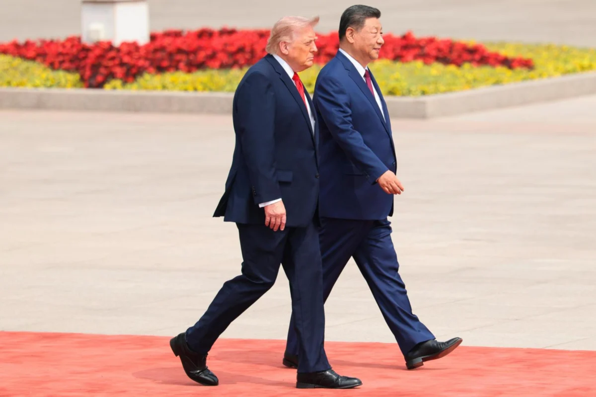 China's Xi kicks off state visit to US with Trump planeside welcome
