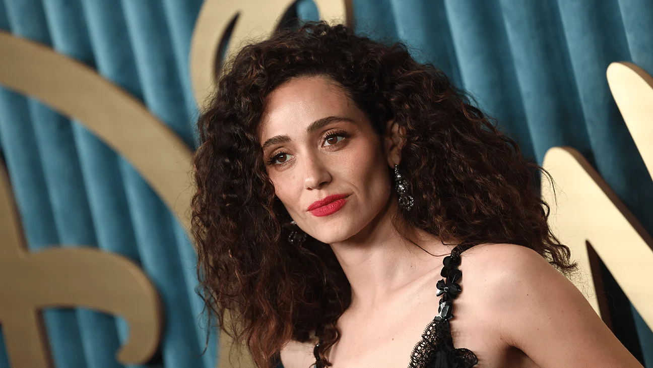 Emmy Rossum says Shameless nude scenes complicated her dating life