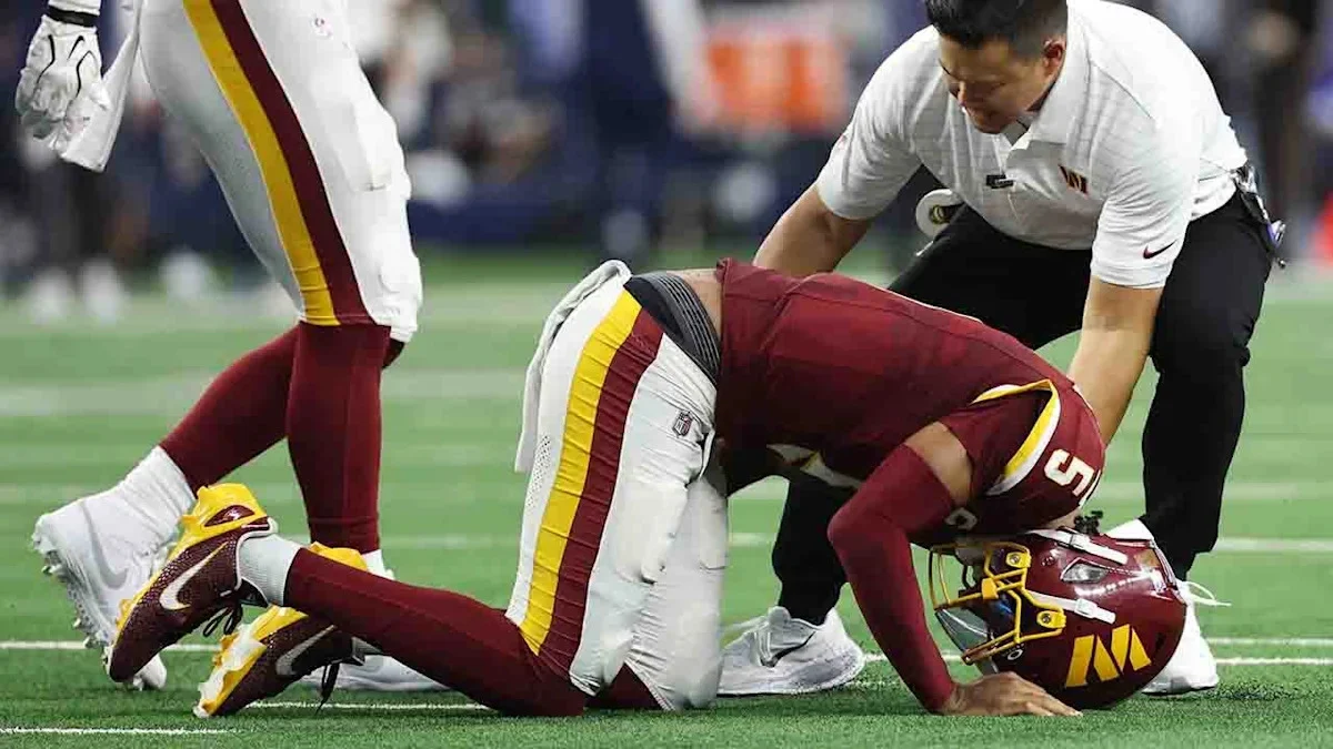 Commanders rule out surgery for Jayden Daniels injury