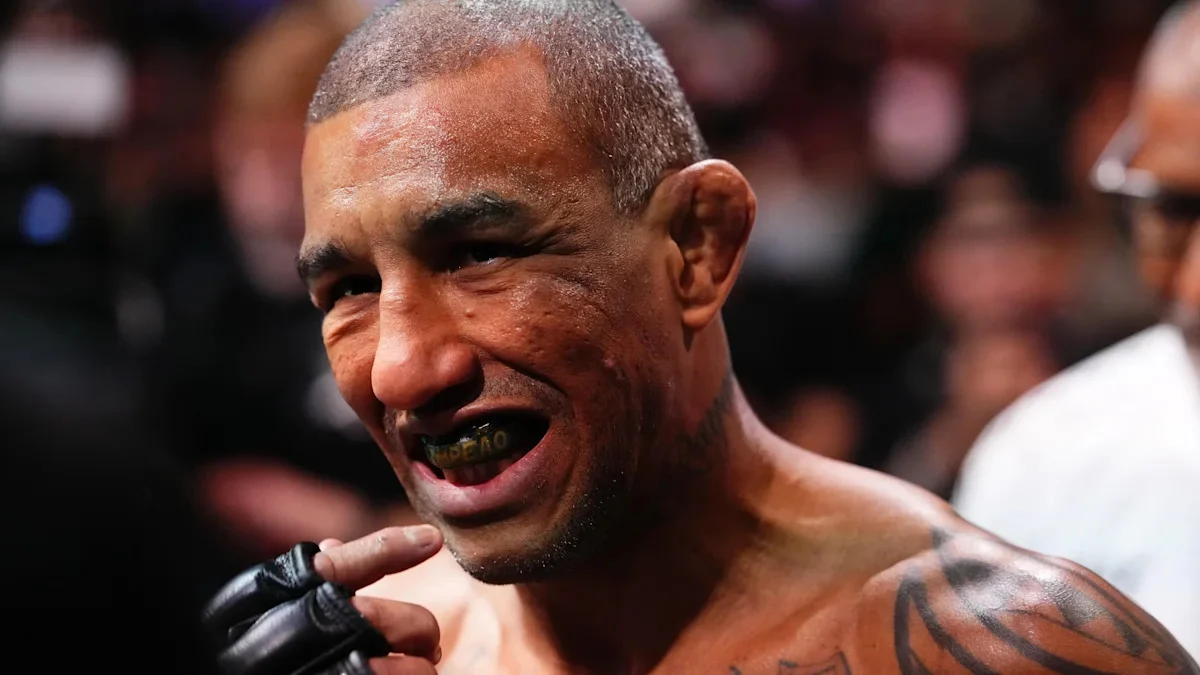Raoni Barcelos awake in hospital after knockout loss at UFC Vegas 121