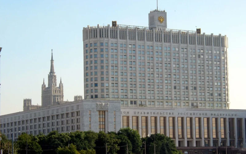 Is There A White House In Russia at Eden Disney blog