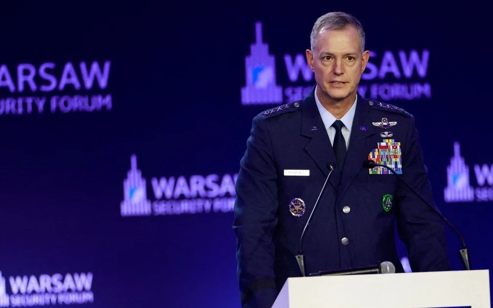 NATO commander says alliance is ready to fight if Russia attacks