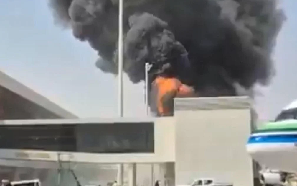 US issues travel warning after deadly strikes on Saudi airports